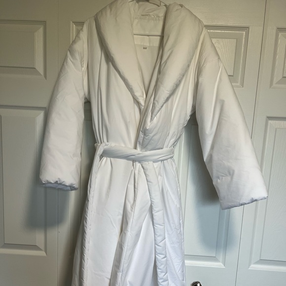 SKIMS Duvet Robe - Picture 3 of 4